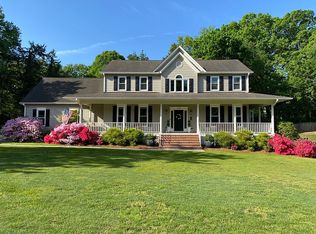 106 Hidden Ridge Dr, Jamestown, NC 27282