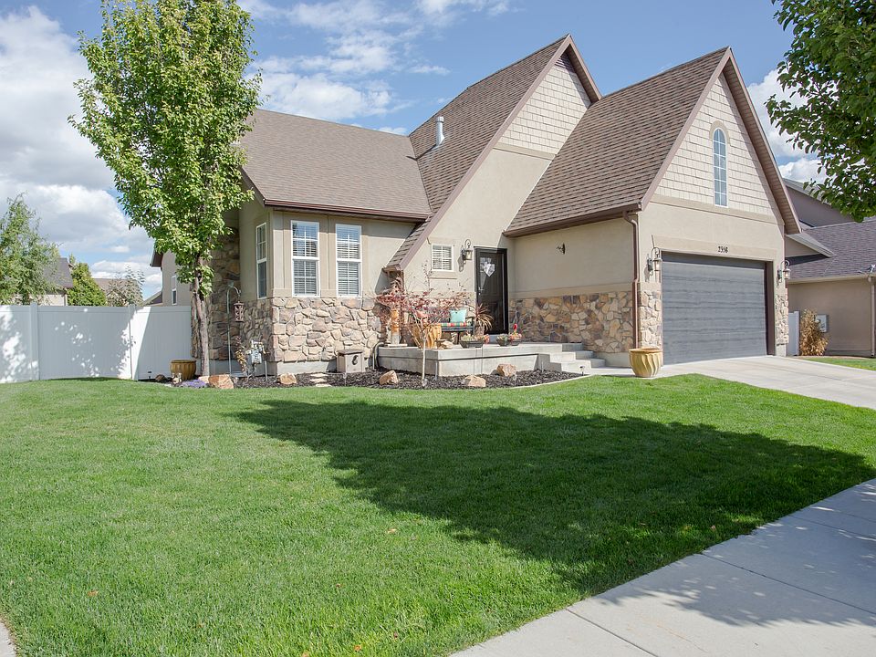 1st image of 2358 W Adelaide Dr
