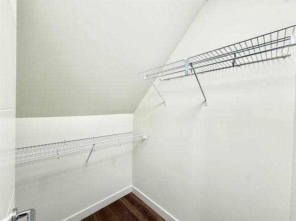 3 bedroom rental in Vancouver — photo 16