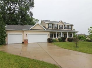 2711 Richardson St, Fitchburg, WI 53711
