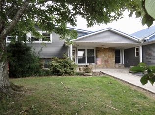 1393 Ewington Rd, Vinton, OH 45686