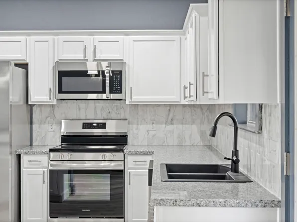 38 Deer Ridge Rd, Wimberley, TX 78676