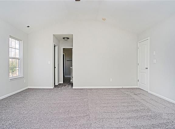 4th image of 4103 Wanamassa Dr