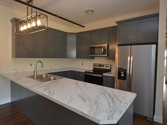 3rd image of 19 S Brown St #B