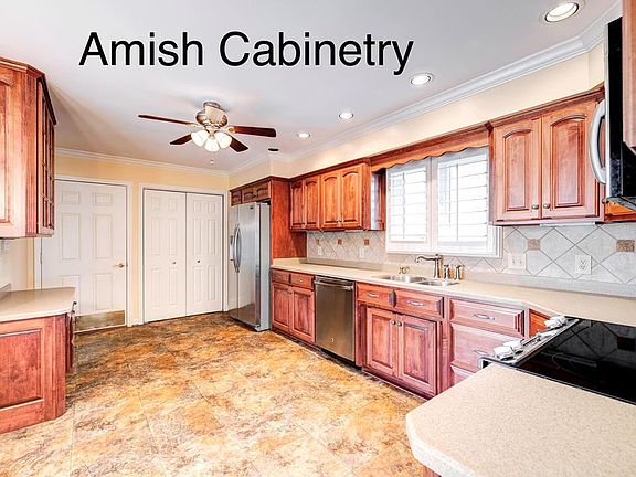 4th image of 4112 Mason Woods Ln