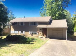 15601 SE Oatfield Rd, Milwaukie, OR 97267