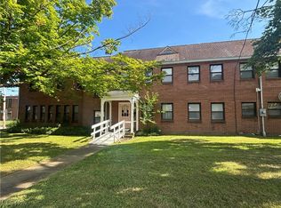 795-796 5th St, Struthers, OH 44471