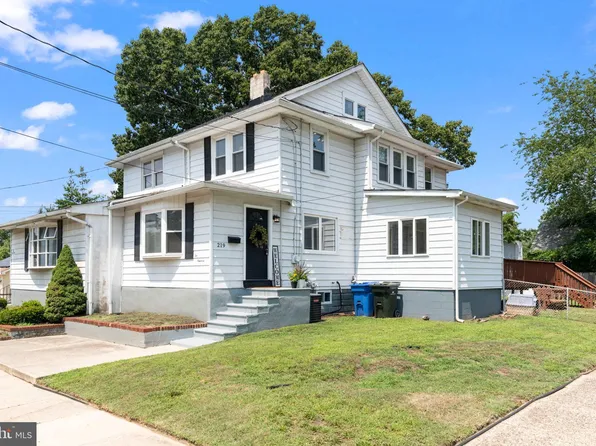 219 Monument Ave, National Park, NJ 08063