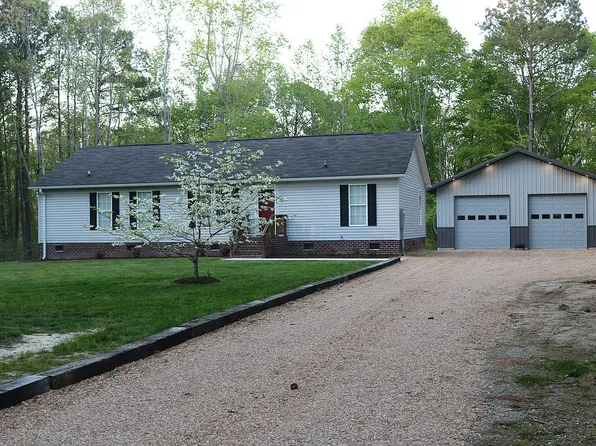 392 Pineridge Ln, Pendleton, NC 27862
