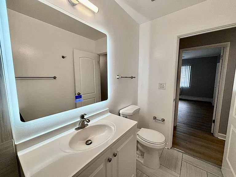 520 Rentals — Photo 54