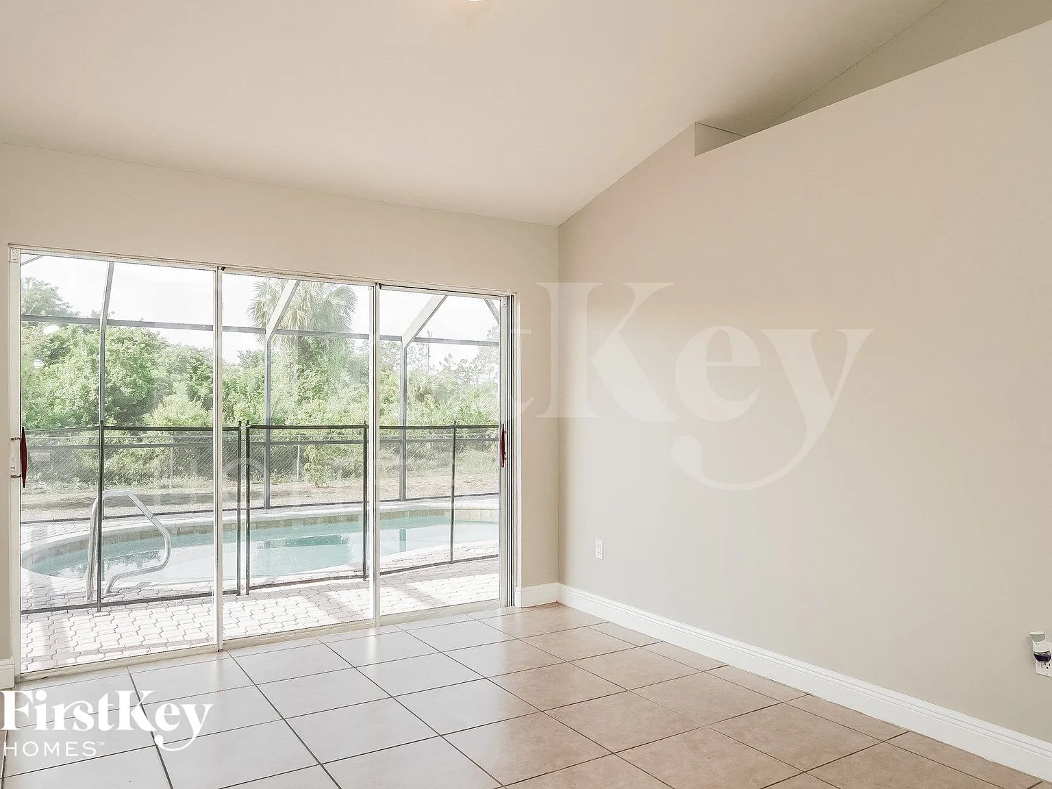 4 bed, 2.0 bath, 1527 sqft, $1,980 — Photo 4