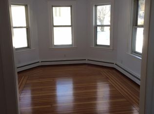 18 Emerson St, Wakefield, MA 01880