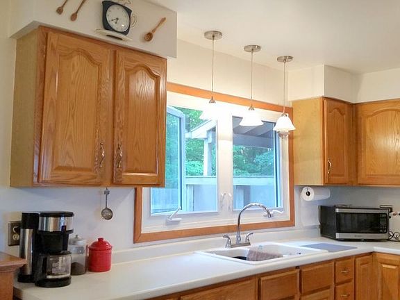3rd image of 31580 Swisher St