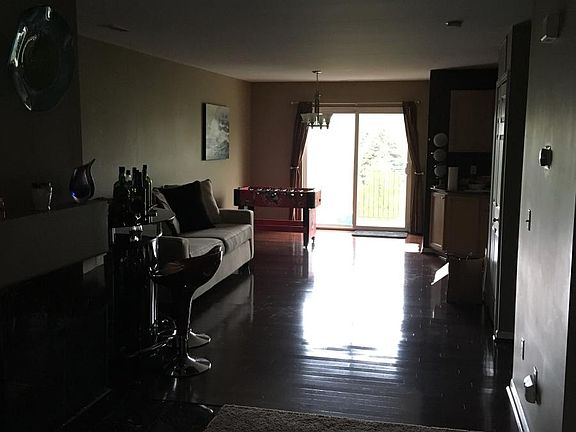 2nd image of 1548 Maryland Club Dr #Townhouse