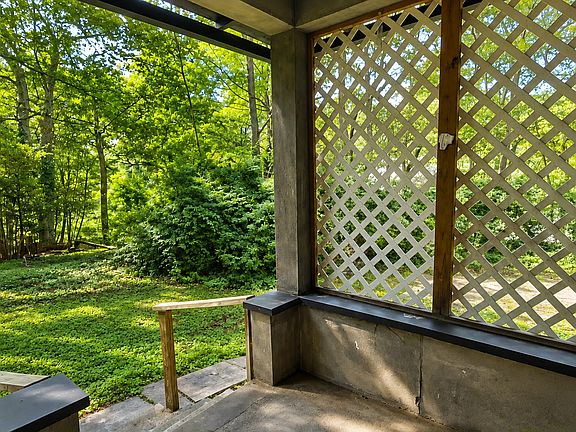 2nd image of 134 Judd Falls Rd #134