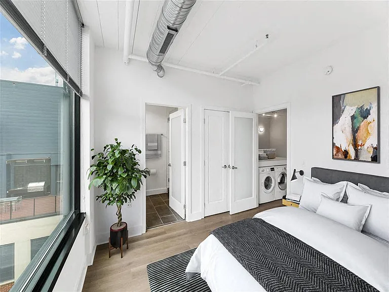 Foundry Lofts — Photo 9