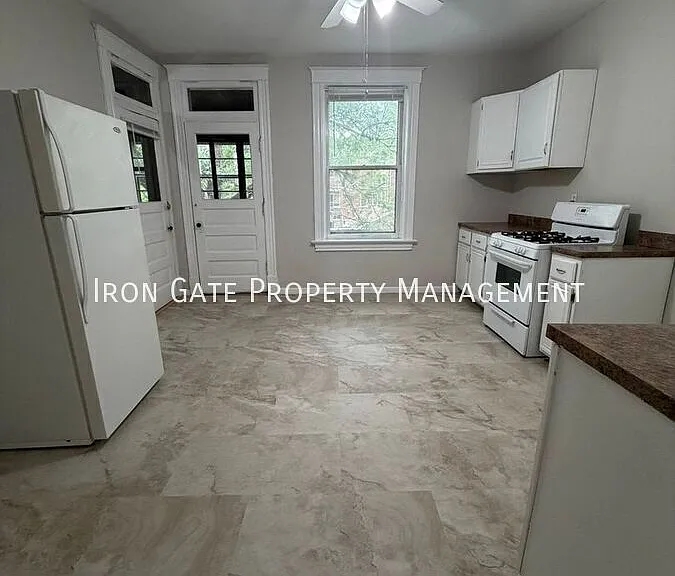 2630 Alhambra Ct #A — Photo 11