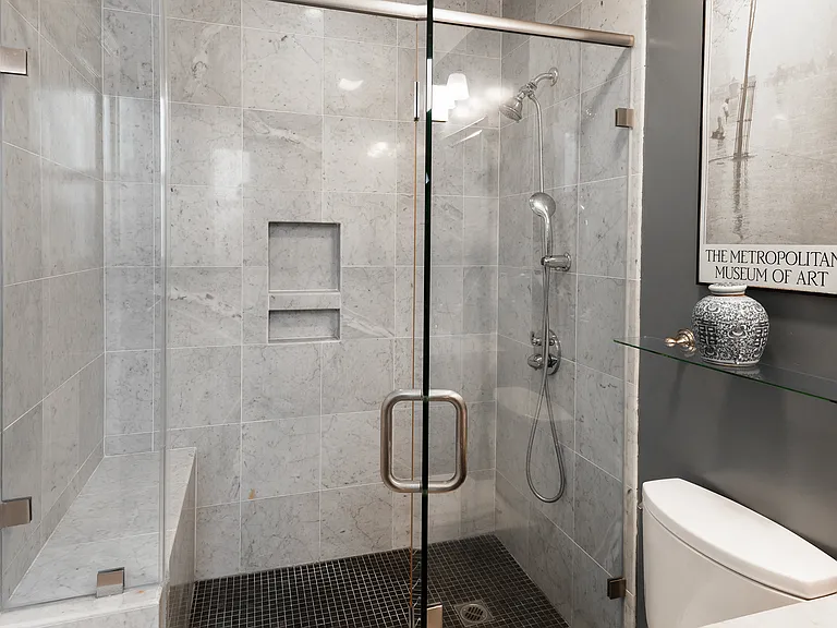 1739 Lake St #112 — Photo 7