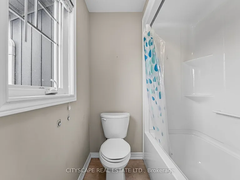 27 Lamb Cres — Photo 28