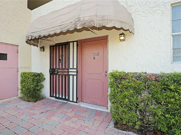 300 NW 42nd Ave APT 108, Miami, FL 33126