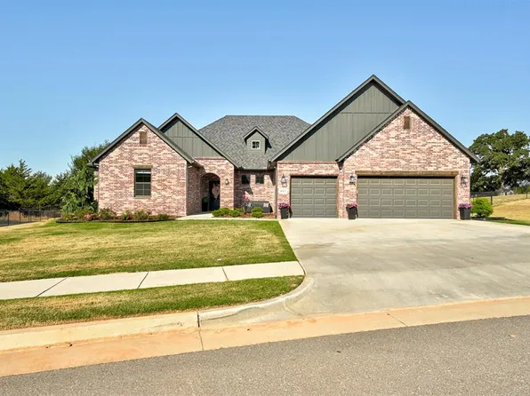 8003 Goldfinch Dr, Guthrie, OK 73044