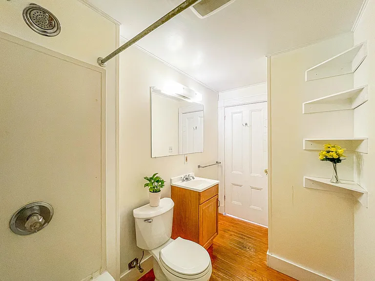 329 Preble St #2 — Photo 38