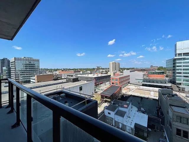 60 Charles St W #911 — Photo 12