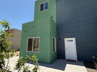 623 14th St SW #1, Albuquerque, NM 87102