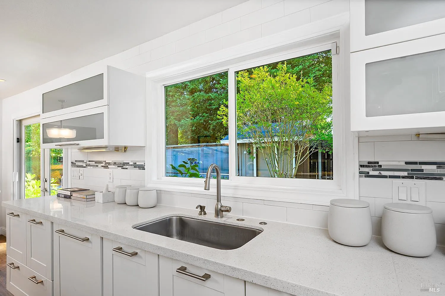 1225 Garden Lane - Photo 12
