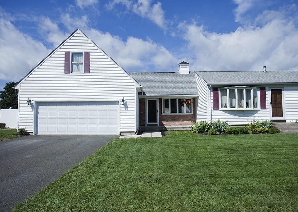 151 Mallard Cir, Agawam, MA 01001 Zillow