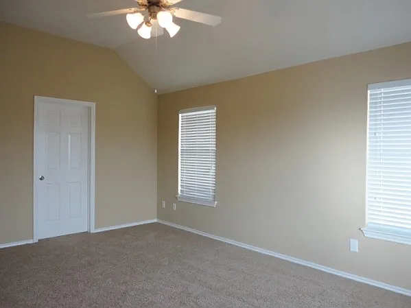 18319 Fieldbluff Ln — Photo 7