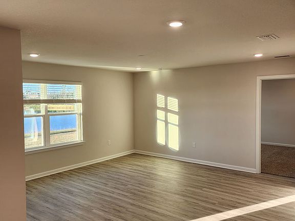 5th image of 6541 Slabinski Ln