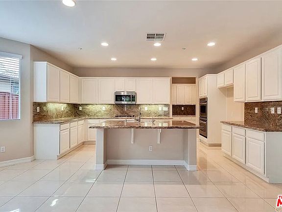 5th image of 11563 Trailway Dr