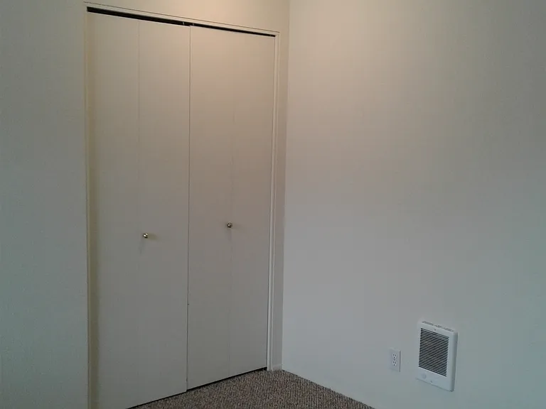 5890 SW Hall Blvd #2 — Photo 8