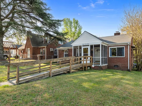 1528 Gorrell St, Greensboro, NC 27401