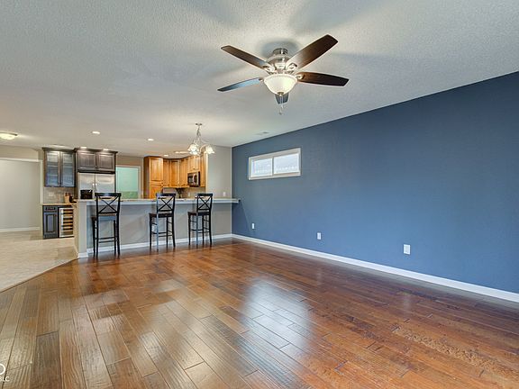 4th image of 1678 Farm Meadow Dr