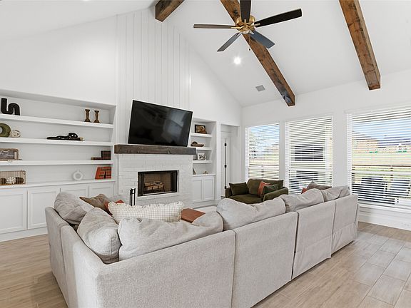 5th image of 815 Wind River Pass