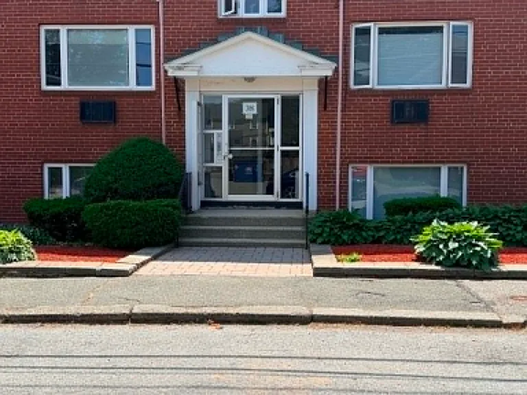 38 Carey Ave #7 — Photo 23