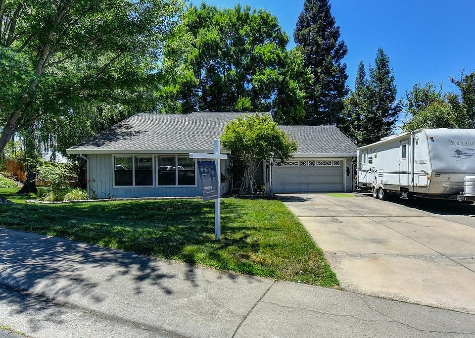 1st image of 200 Stoney Hill Dr