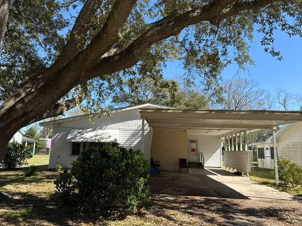 1224 Catherine St, Sulphur, LA 70663