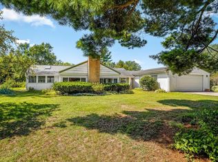 11602 Florence Ave, Machesney Park, IL 61115