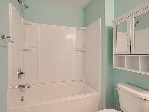 5th image of 6005 Turkey Oak Ln