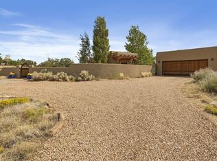 25 Alcalde Rd, Santa Fe, NM 87508