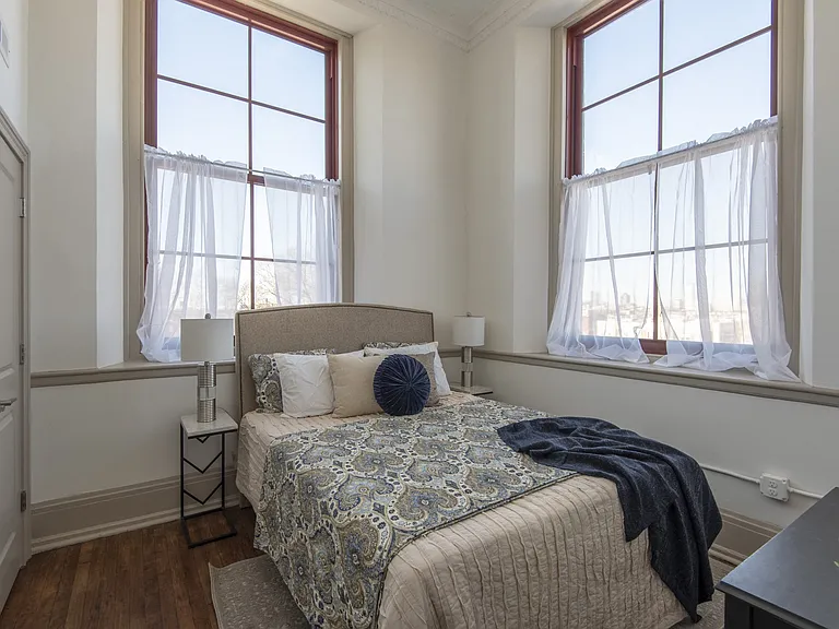 1619 Bedroom 4