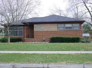21900 Stratford St, Oak Park, MI 48237
