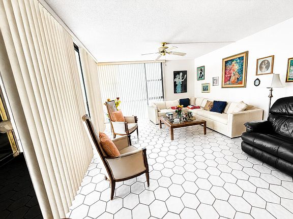 5th image of 20301 W Country Club Drive #329