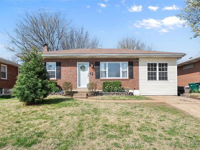 9317 Aster Ave, Saint Louis, MO, 63123