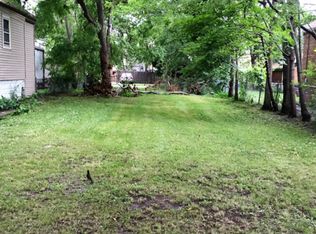 9048 S Ellis Ave, Chicago, IL 60619