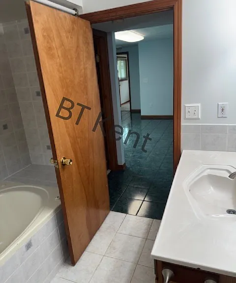 2146 Gingerwood Ct SE — Photo 29