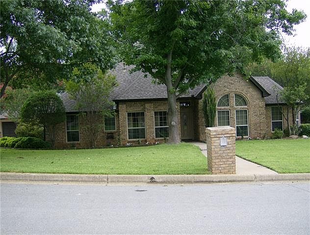 1st image of 7329 Tipperary Ct
